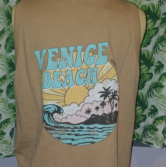 Ladies Sleeveless t-shirt 1Xl - Picture 3 of 3